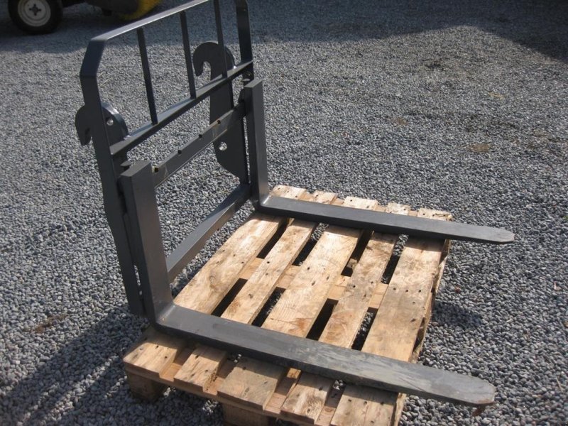 Sonstiges типа Gehl Pallegafler, Gebrauchtmaschine в Spøttrup (Фотография 1)