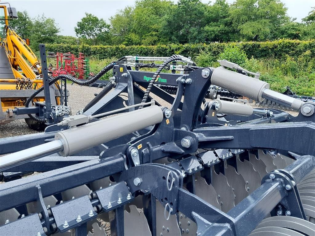 Kreiselegge tip Agro Tom 6 Meter discharve  Agro-Tom 6 m. bugseret disc harve, Gebrauchtmaschine in Rødekro (Poză 11)