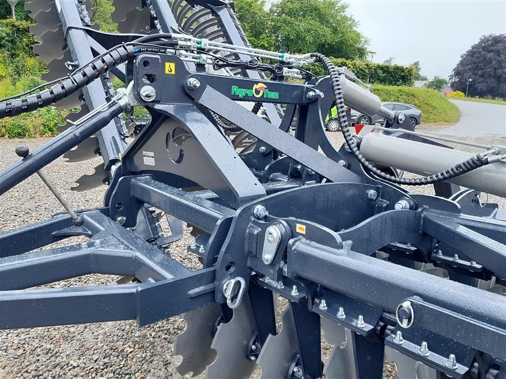 Kreiselegge tip Agro Tom 6 Meter discharve  Agro-Tom 6 m. bugseret disc harve, Gebrauchtmaschine in Rødekro (Poză 13)
