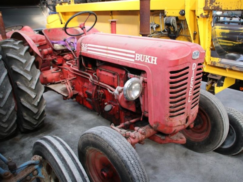 Traktor of the type Sonstige 302, Gebrauchtmaschine in Høng (Picture 1)