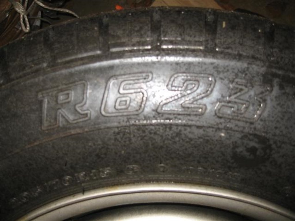 Rad tip Continental Bridgestone 205/70R15 R623, Gebrauchtmaschine in Høng (Poză 3)