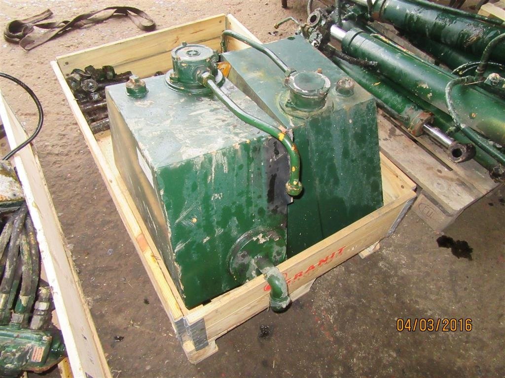 Sonstiges typu Sonstige Olie pumper, Motor mm., Gebrauchtmaschine w Høng (Zdjęcie 4)