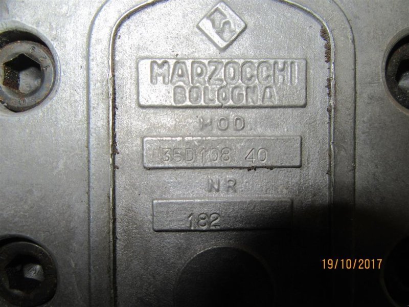 Sonstiges Traktorzubehör tip Sonstige Marzocchi Bologna Dobbelt pumpe, Gebrauchtmaschine in Høng (Poză 1)