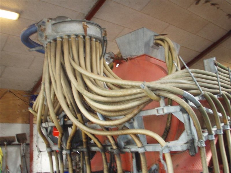 Pumpfass του τύπου Sonstige 16 meter bom og pumpe,, Gebrauchtmaschine σε Høng (Φωτογραφία 1)