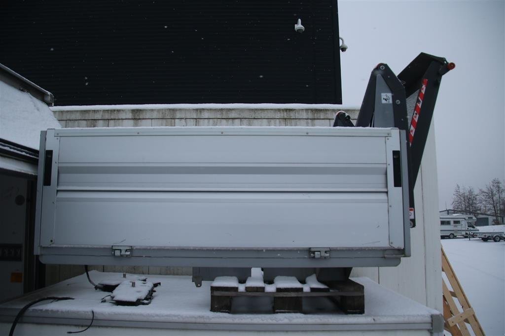Sonstiges des Typs Sonstige Mini lad med Dhollandia lift, Gebrauchtmaschine in Høng (Bild 5)