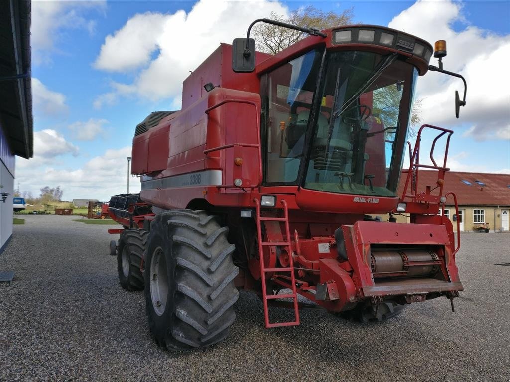 Mähdrescher typu Case IH KØBES - 16/21/2300 serien Samt 5088/6088/7088 og 5120/6120/7120, Gebrauchtmaschine v Storvorde (Obrázok 1)