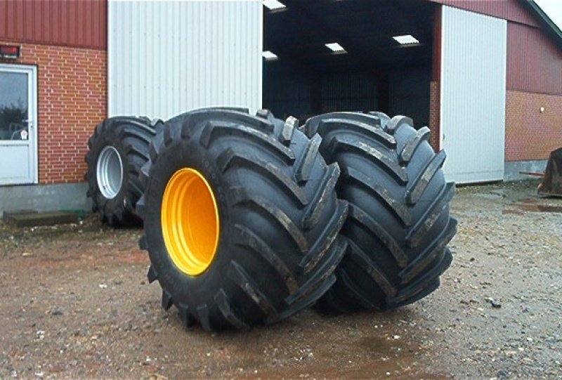 Rad типа Michelin 1050/50-32 8 EL 10 HUL, Gebrauchtmaschine в Hjortshøj (Фотография 1)