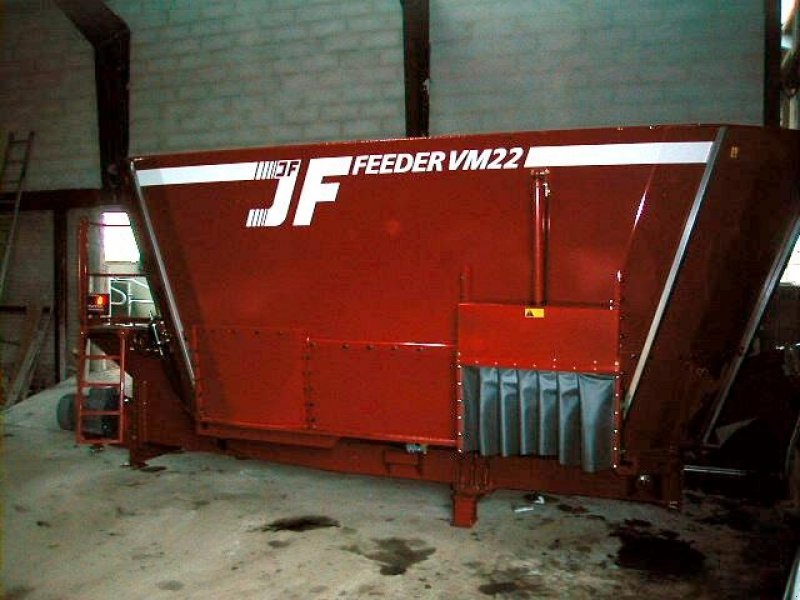 Futtermischwagen a típus JF VM 22 stationær, Gebrauchtmaschine ekkor: Struer (Kép 1)