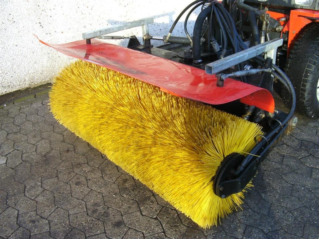 Anbaukehrmaschine typu HAF 130 cm Hydraulisk, Gebrauchtmaschine v Helsinge (Obrázek 1)