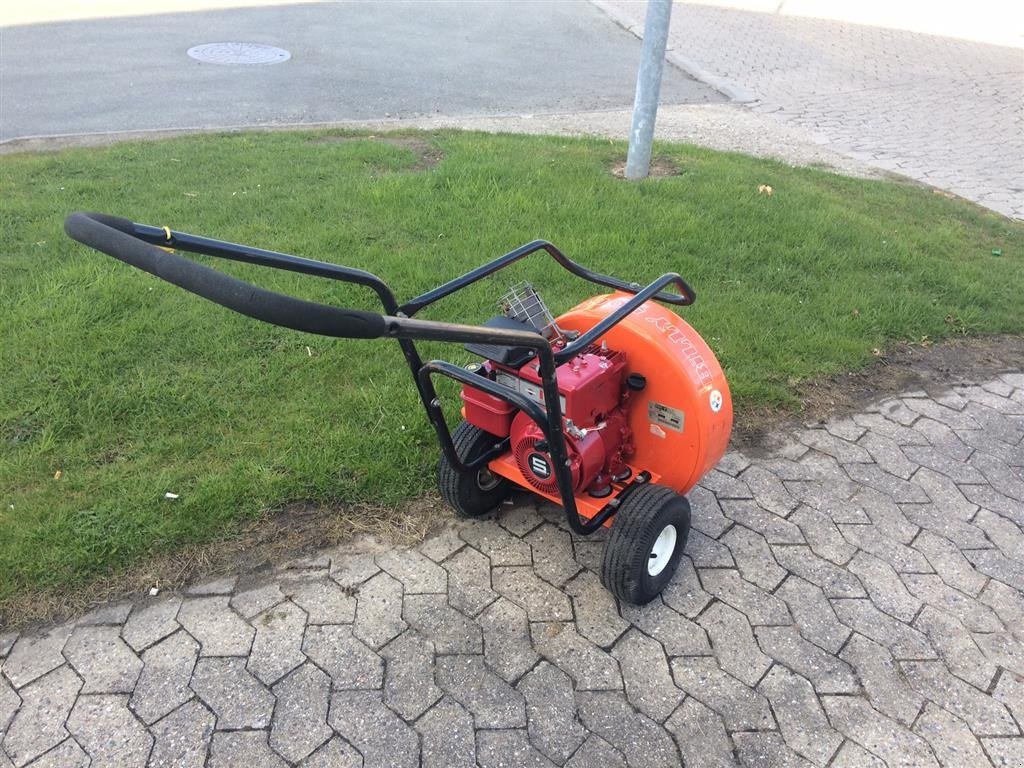 Sonstiges typu Sonstige Løvblæser 5 hk, Gebrauchtmaschine v Helsinge (Obrázek 1)