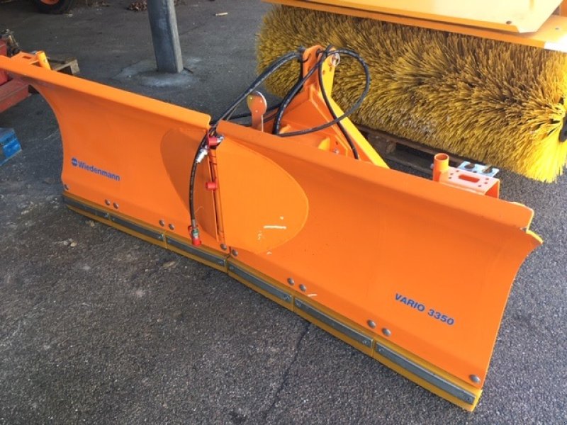 Schneeräumschild typu Wiedenmann SNOWMASTER VARIO 3355 AC 1067, 2M, Gebrauchtmaschine v Helsinge (Obrázek 1)