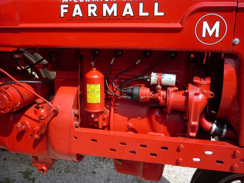 Traktor del tipo McCormick Farmall M, Gebrauchtmaschine en Helgisried (Imagen 5)