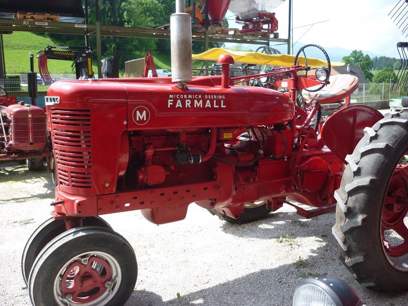 Traktor del tipo McCormick Farmall M, Gebrauchtmaschine en Helgisried (Imagen 2)