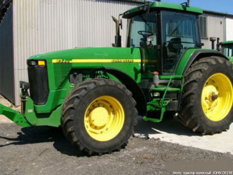 Oldtimer-Traktor of the type John Deere 8300, Neumaschine in Київ (Picture 1)