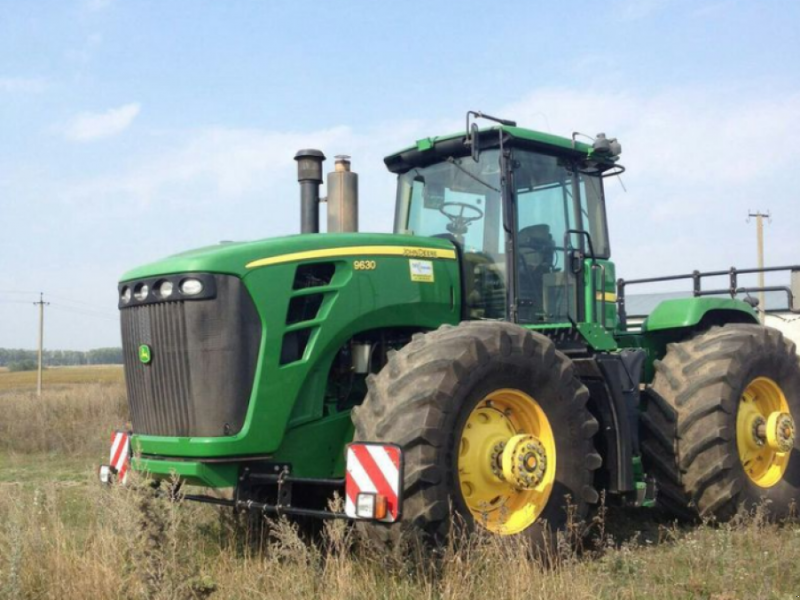 Oldtimer-Traktor of the type John Deere 9630, Neumaschine in Жашків (Picture 1)