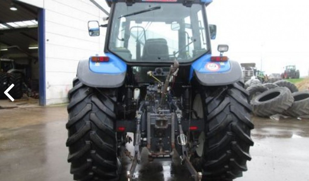 Oldtimer-Traktor typu New Holland TM 150, Neumaschine w Подворки (Zdjęcie 1)