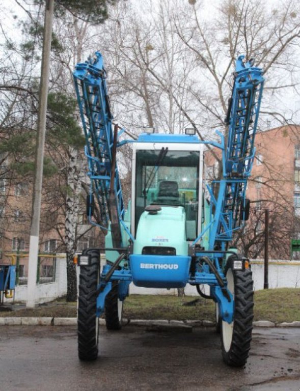 Selbstfahrspritze of the type Berthoud Boxer 3000,  in Подворки (Picture 1)