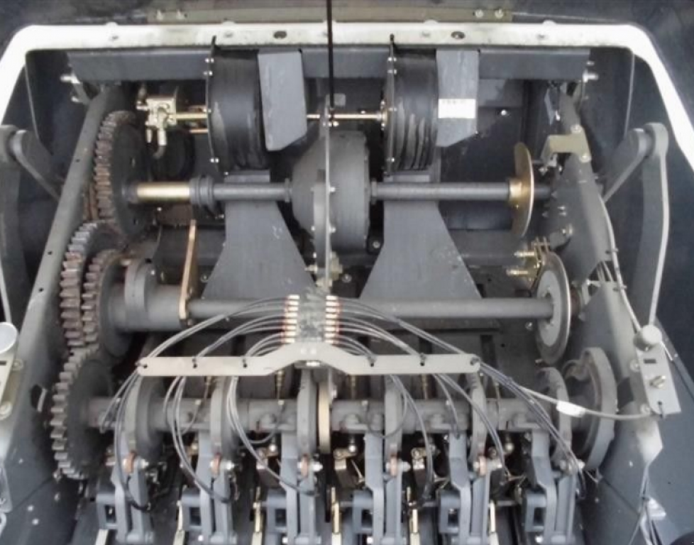 Hochdruckpresse типа CLAAS Quadrant 3300 RC,  в Тернопіль (Фотография 3)