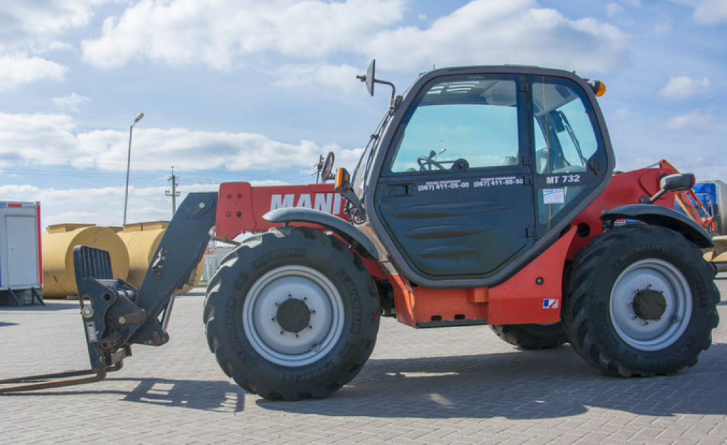 Teleskopstapler des Typs Manitou MT 732, Neumaschine in Житомир (Bild 3)