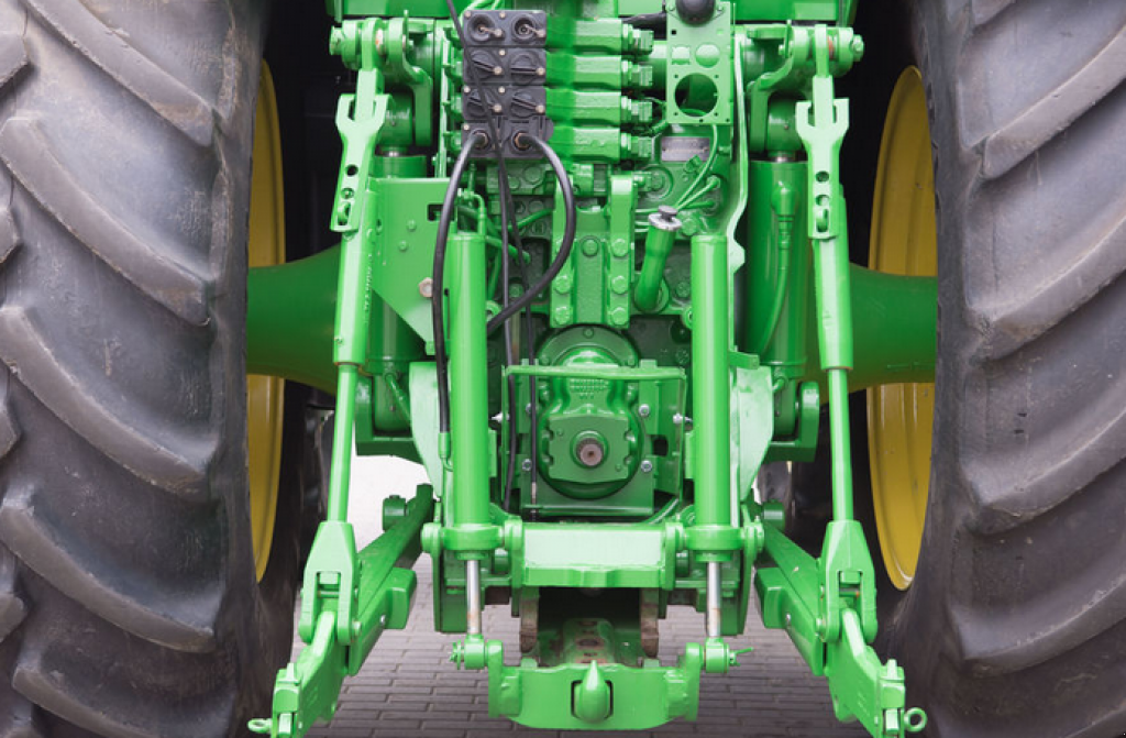 Oldtimer-Traktor a típus John Deere 8410, Neumaschine ekkor: Житомир (Kép 2)