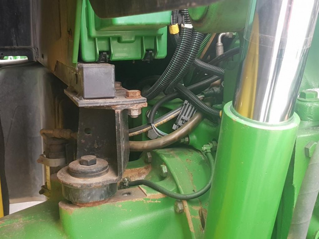 Oldtimer-Traktor del tipo John Deere 6920, Neumaschine en Звенигородка (Imagen 7)