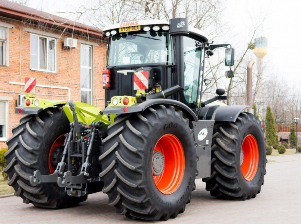 Oldtimer-Traktor от тип CLAAS Xerion 3800, Neumaschine в Житомир (Снимка 4)