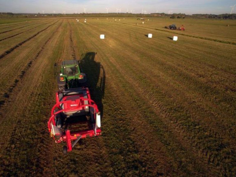 Rundballenpresse Türe ait Unia Master,  içinde Луцьк (resim 1)