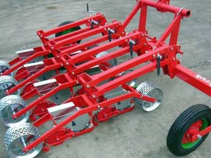 Gareeggenfelder typu Unia Kruk,  v Луцьк (Obrázek 1)