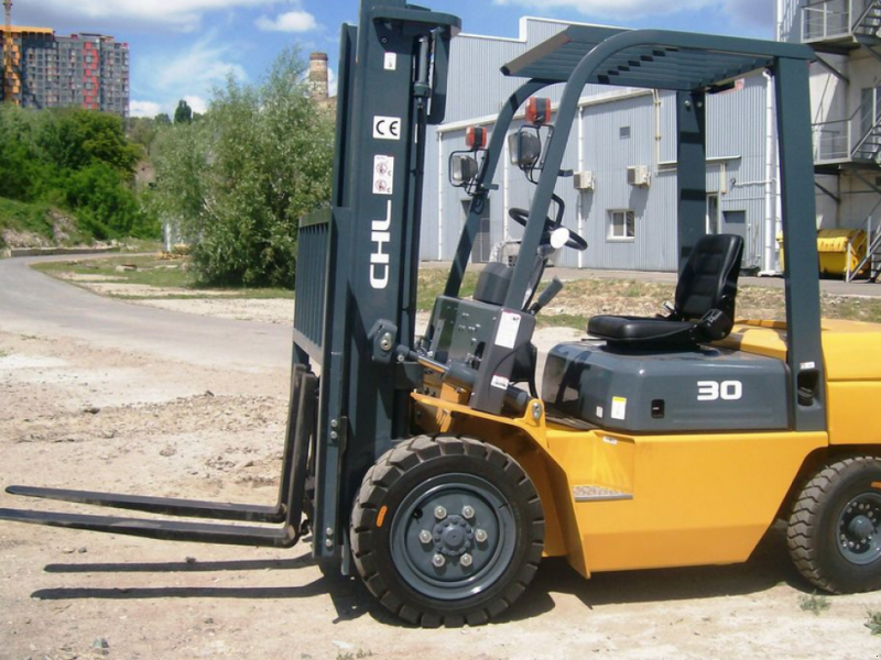 Gabelstapler του τύπου Heli CPCD30,  σε Київ (Φωτογραφία 1)