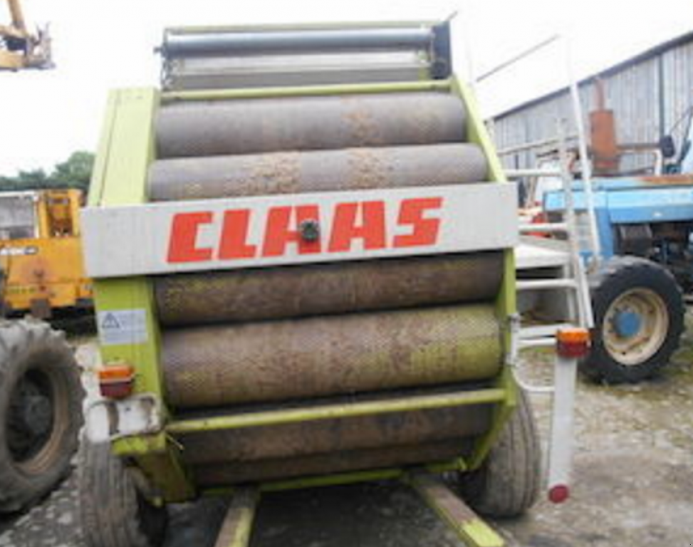 Rundballenpresse typu CLAAS Rollant 44S,  w Струмівка (Zdjęcie 4)