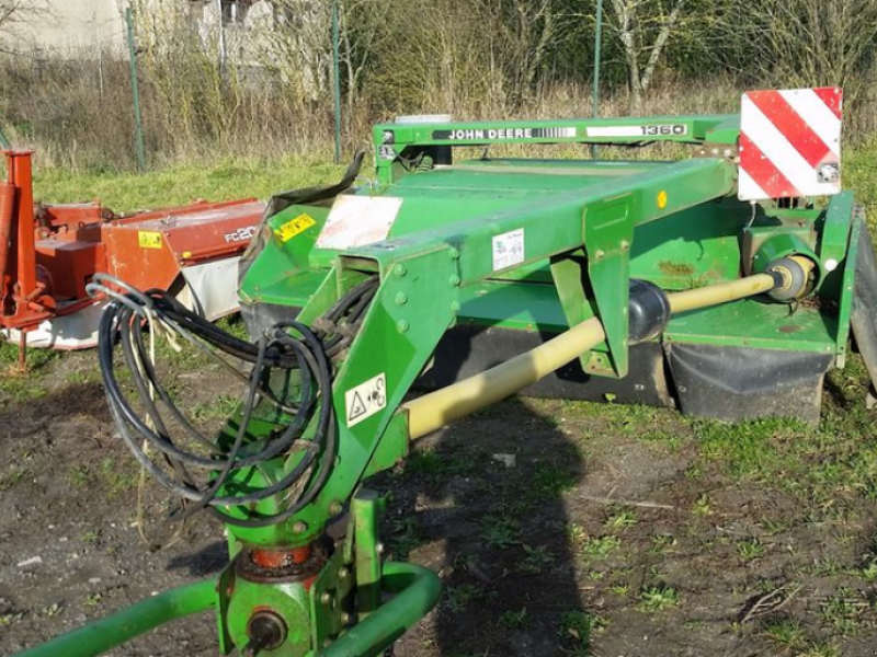 Mähaufbereiter & Zetter van het type John Deere 1360,  in Струмівка (Foto 1)