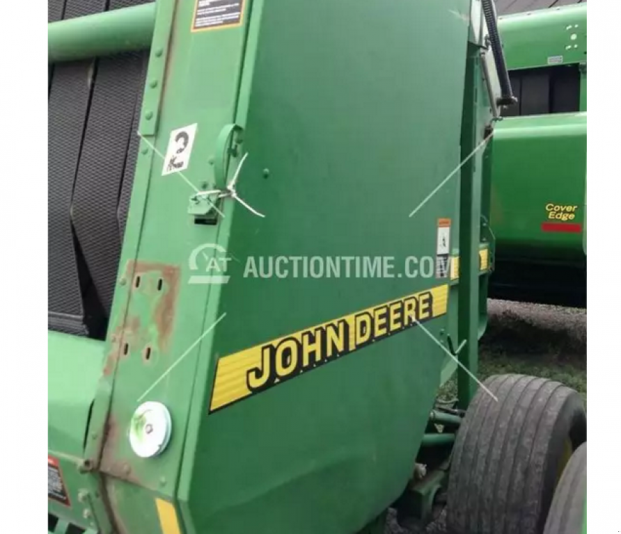 Rundballenpresse des Typs John Deere 566,  in Київ (Bild 5)