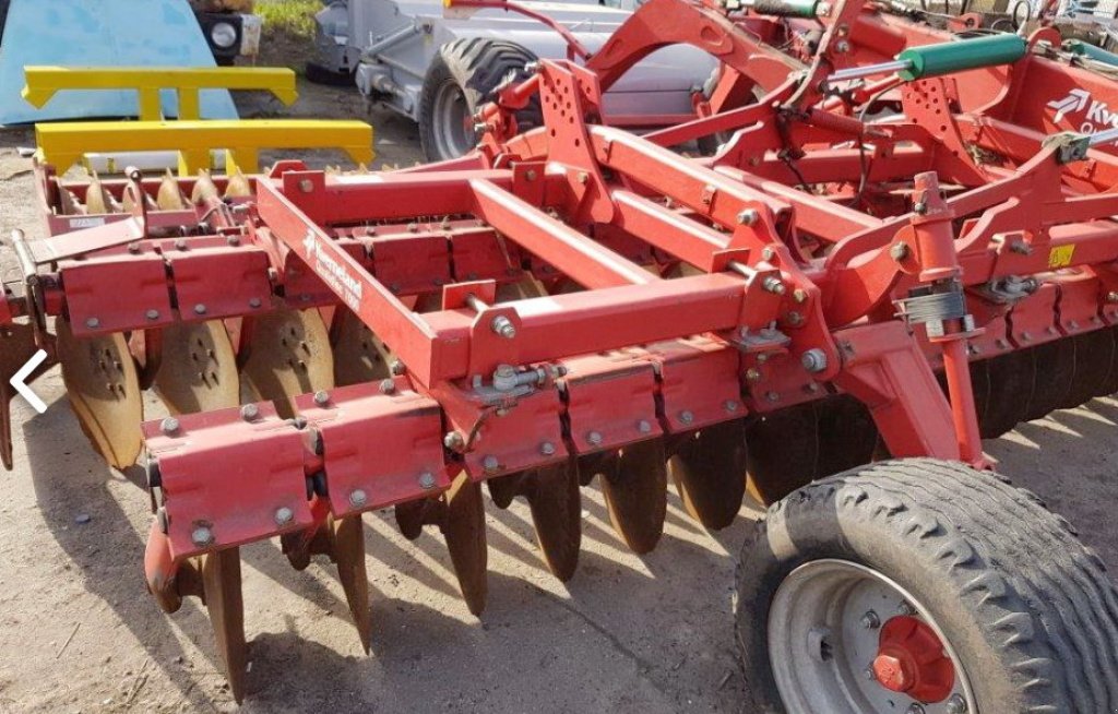 Wiesenegge van het type Kverneland Qualidisc 7000,  in Київ (Foto 1)