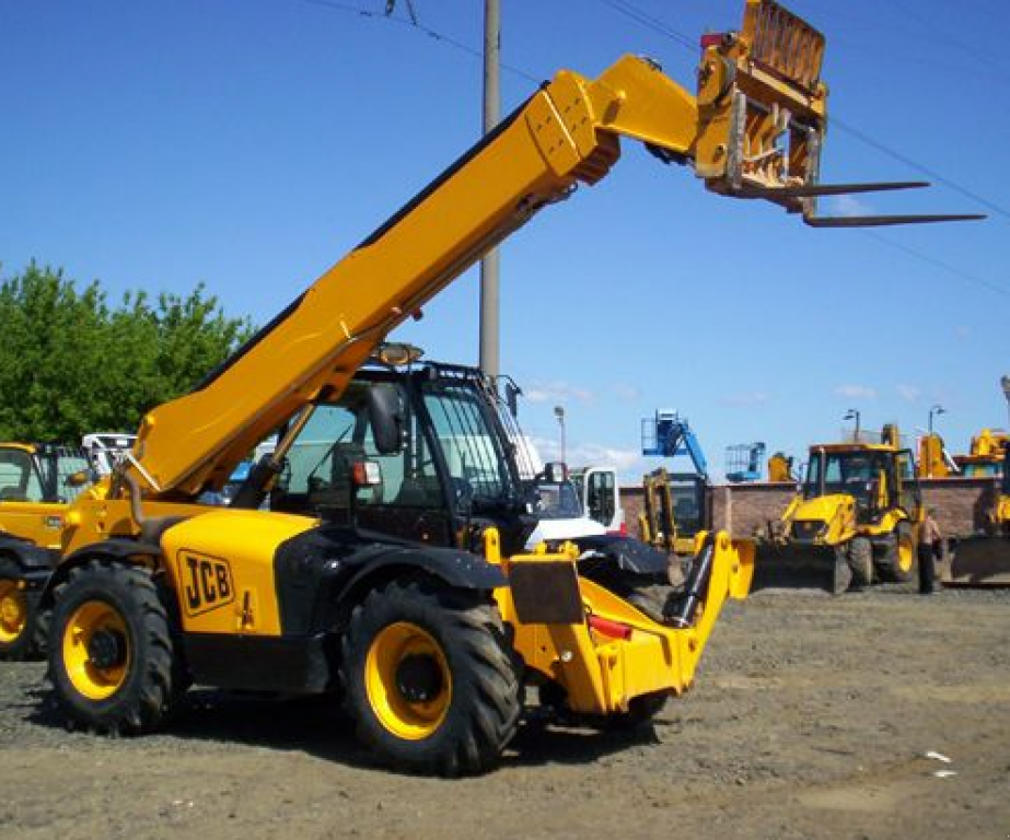 Teleskopstapler of the type JCB 535-140, Neumaschine in Харків (Picture 1)