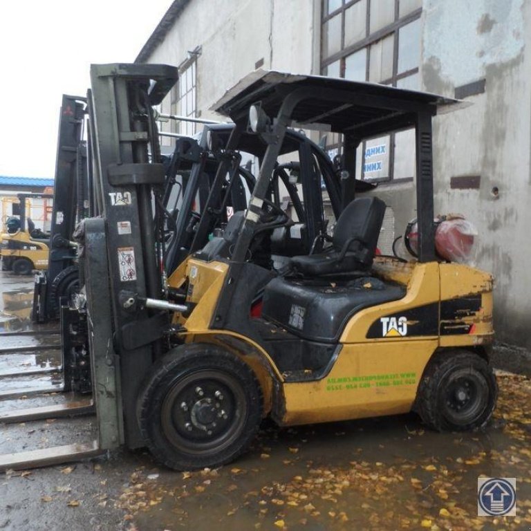 Gabelstapler typu Caterpillar GP30,  v Харків (Obrázek 1)