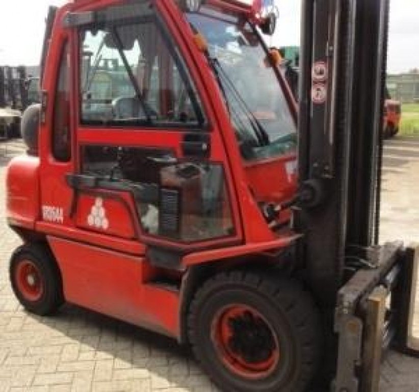 Gabelstapler typu Nissan FG 30 LQ,  v Харків (Obrázek 1)