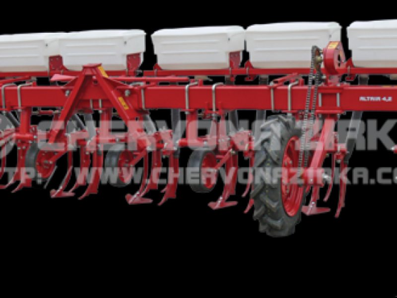 Kartoffelpflegetechnik of the type CHERVONA ZIRKA Altair 4,2-04,  in Кіровоград (Picture 1)