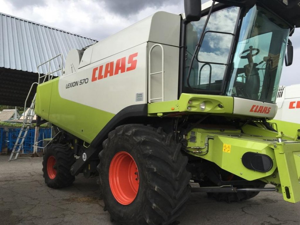 Oldtimer-Mähdrescher typu CLAAS Lexion 570, Neumaschine w Володарка (Zdjęcie 4)