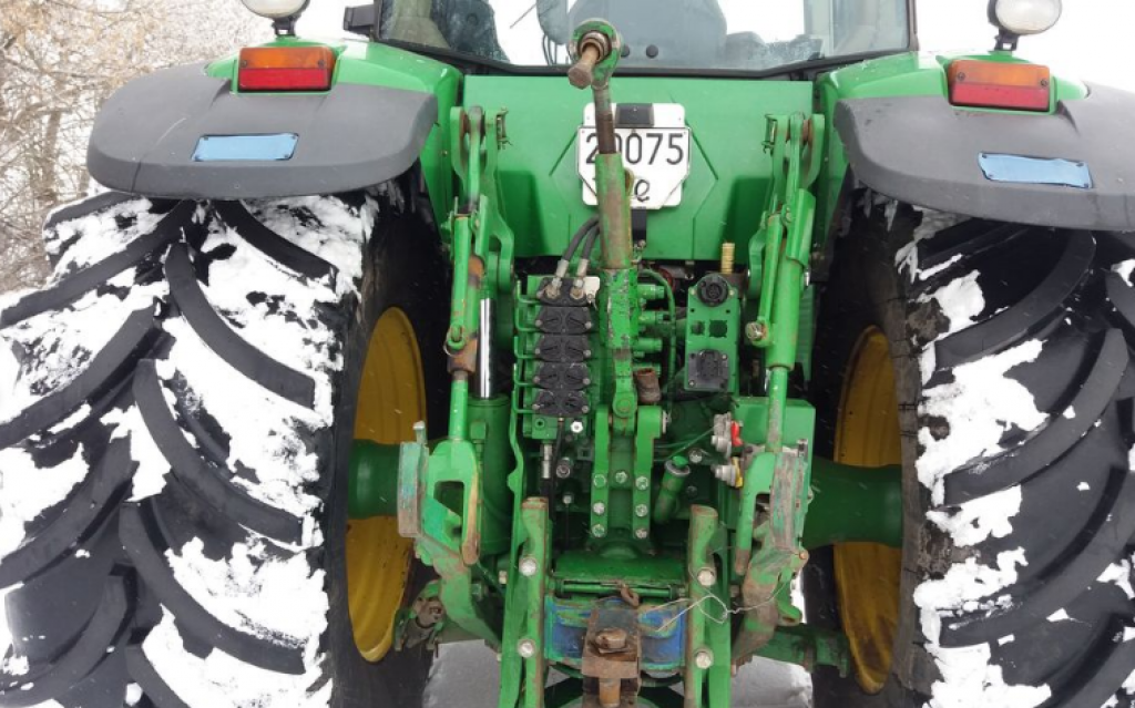 Oldtimer-Traktor a típus John Deere 8520, Neumaschine ekkor: Луцьк (Kép 9)