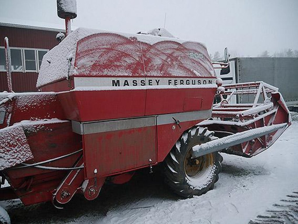 Oldtimer-Mähdrescher tipa Massey Ferguson 206, Neumaschine u Рівне (Slika 9)