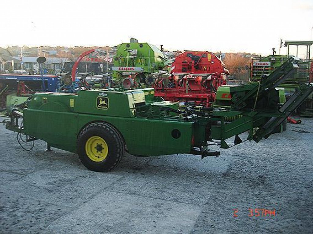 Hochdruckpresse typu John Deere 359,  v Рівне (Obrázek 8)