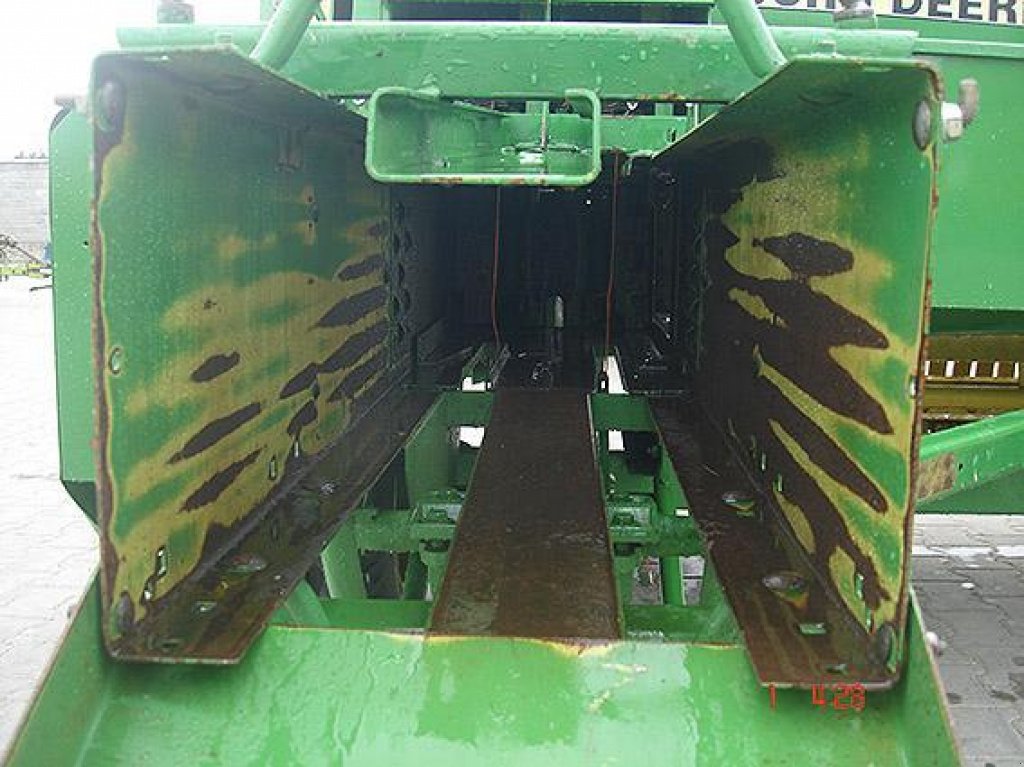 Hochdruckpresse des Typs John Deere 339,  in Рівне (Bild 5)