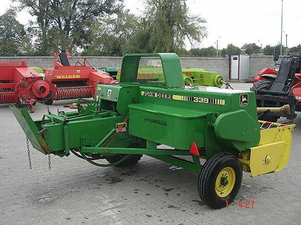 Hochdruckpresse des Typs John Deere 339,  in Рівне (Bild 7)