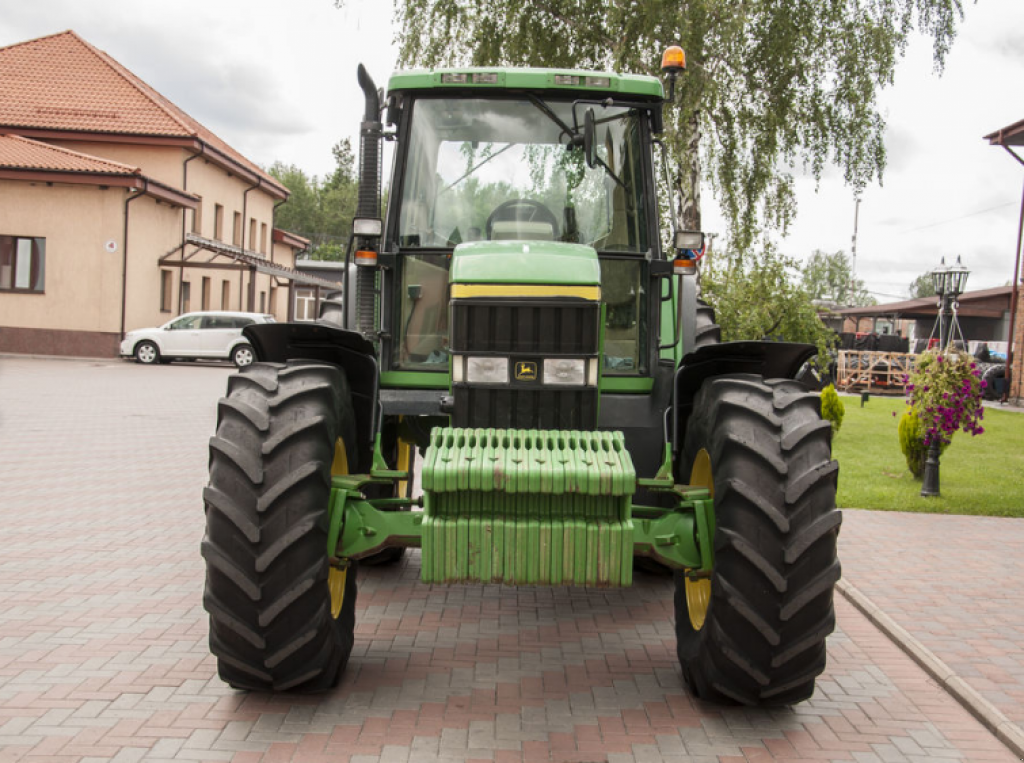 Oldtimer-Traktor a típus John Deere 6910, Neumaschine ekkor: Луцьк (Kép 3)