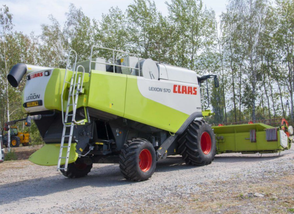 Oldtimer-Mähdrescher a típus CLAAS Lexion 570, Neumaschine ekkor: Луцьк (Kép 7)