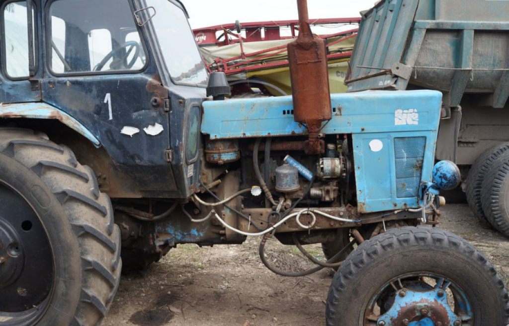 Oldtimer-Traktor a típus Belarus Беларус-82, Neumaschine ekkor: Запоріжжя (Kép 2)