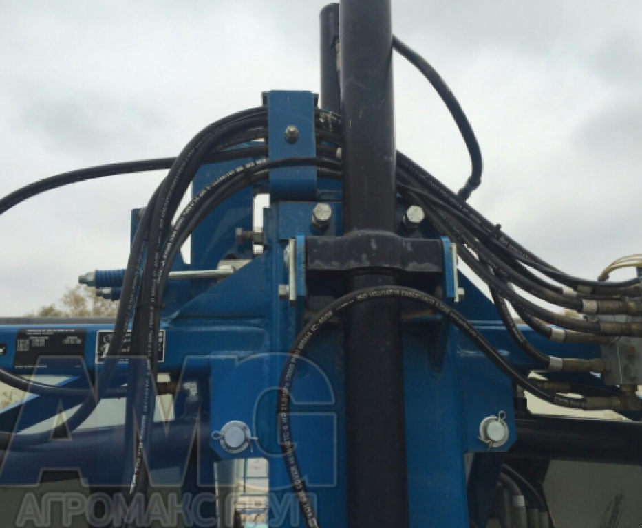 Gareeggenfelder typu Kinze 3600,  v Київ (Obrázek 3)