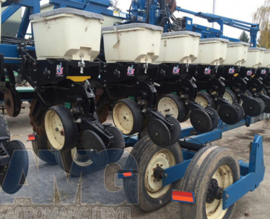 Gareeggenfelder typu Kinze 3600,  v Київ (Obrázek 10)