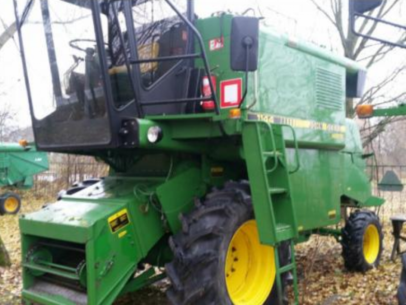 Oldtimer-Mähdrescher del tipo John Deere 1144, Neumaschine en Луцьк (Imagen 1)
