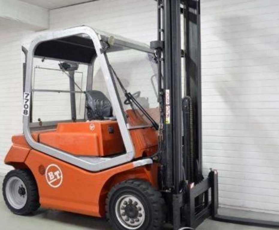 Gabelstapler typu BT CBD50,  v Київ (Obrázek 1)